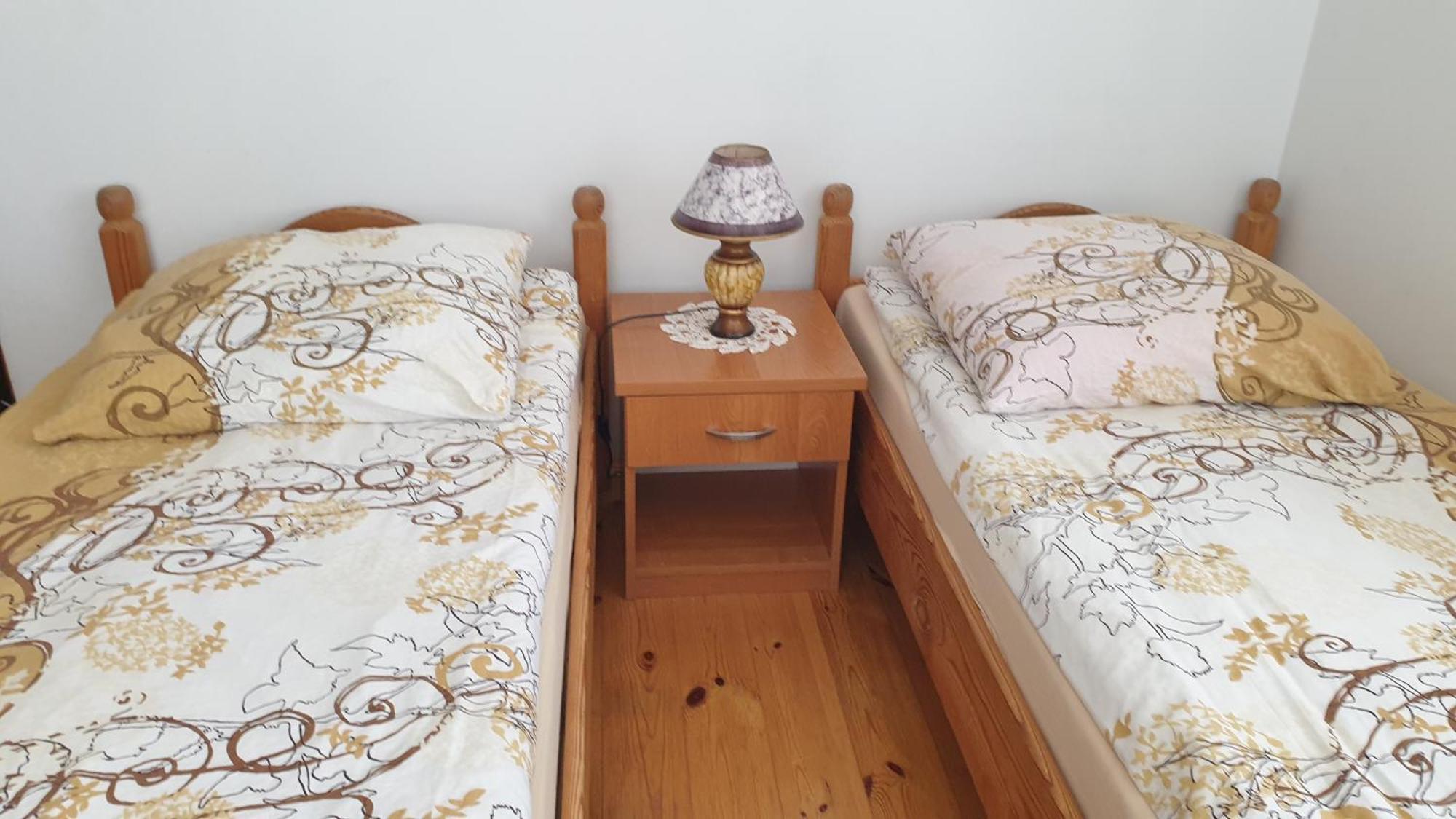 "Jutrzenka" Apartment Bialowieza Bagian luar foto
