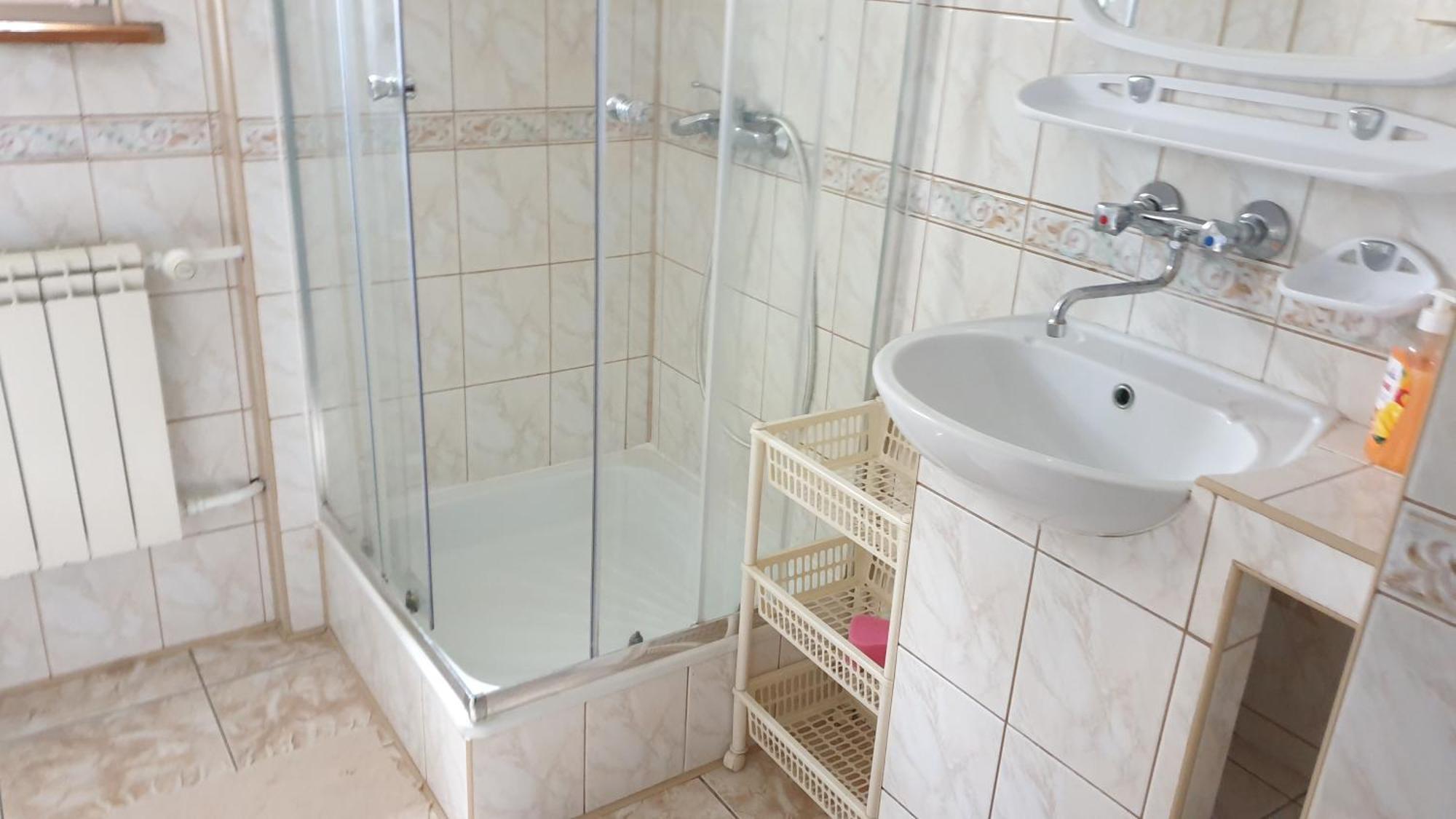"Jutrzenka" Apartment Bialowieza Bagian luar foto