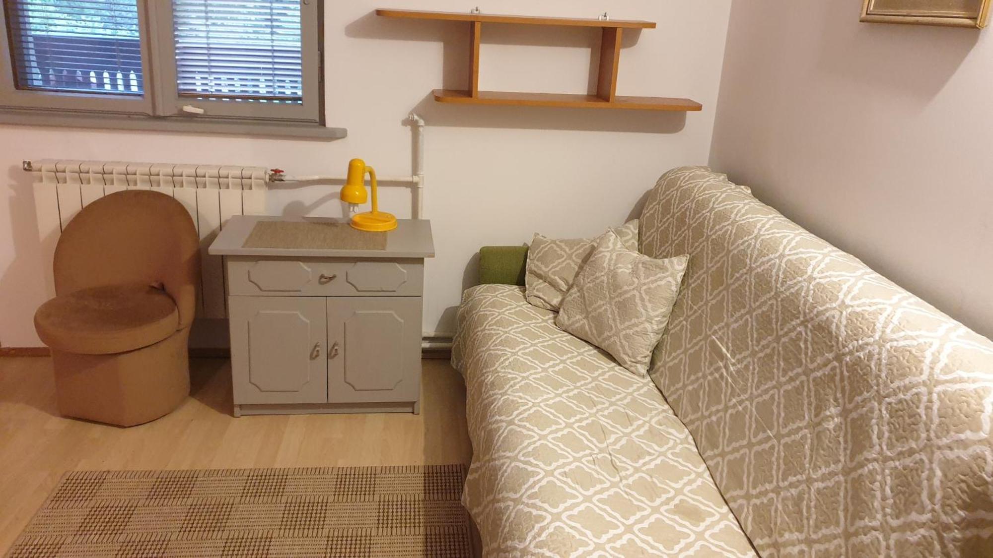 "Jutrzenka" Apartment Bialowieza Bagian luar foto