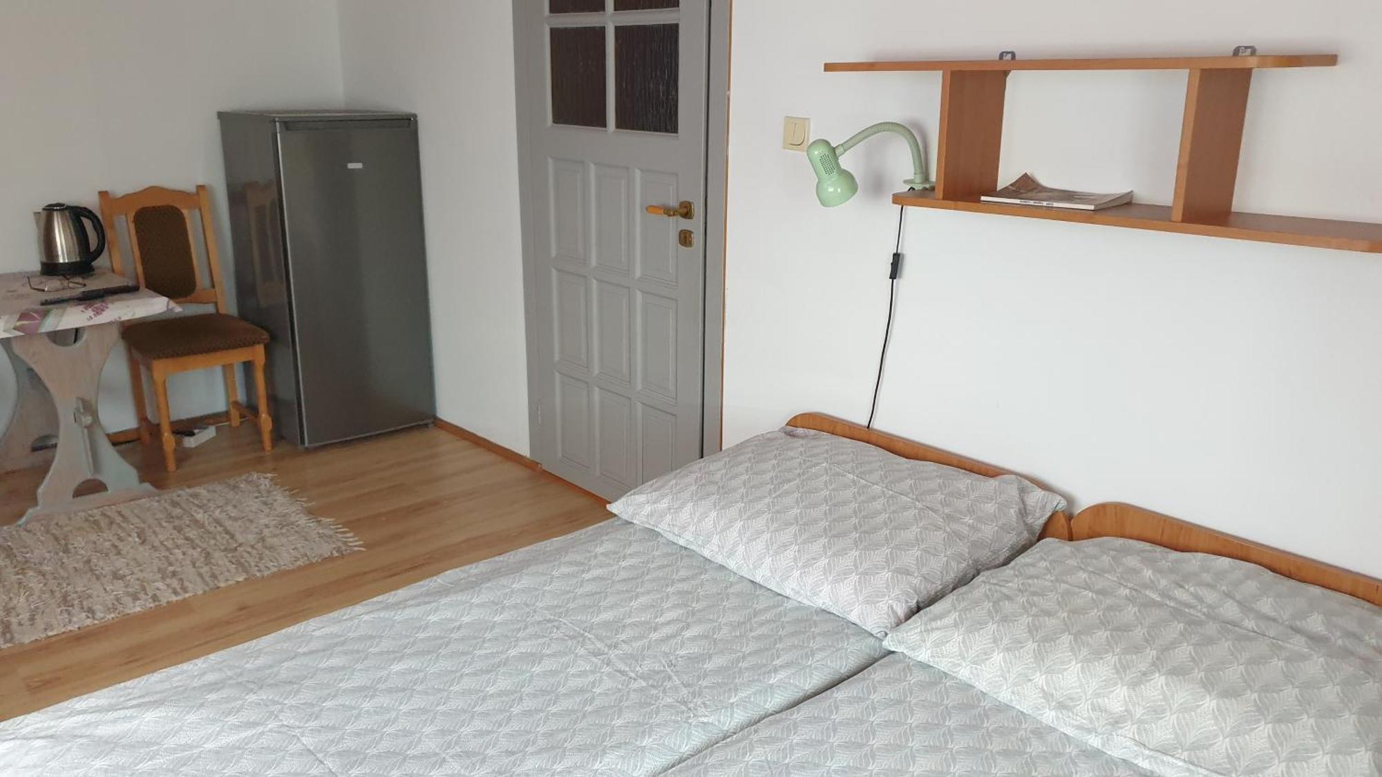 "Jutrzenka" Apartment Bialowieza Bagian luar foto